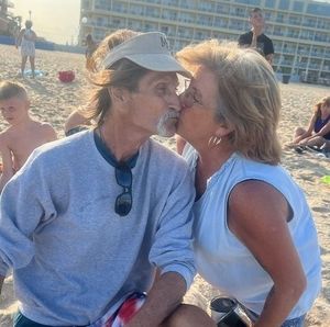 Meet your Posher, Carol